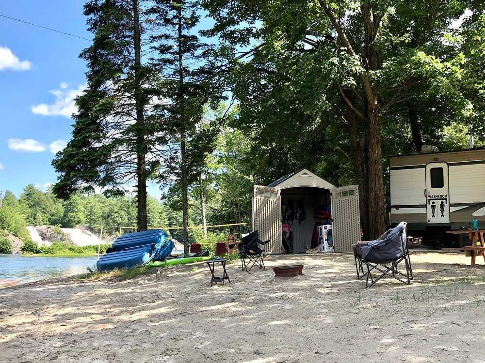 High Falls Bay Cottages Camping Waterpark Bracebridge