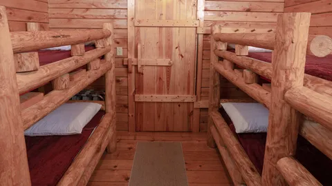Lakeview Cabin — image 2 of 17