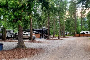 Mara Cottage Campground – photo 3