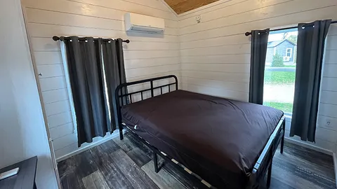 Whippoorwill Cabin — image 5 of 5