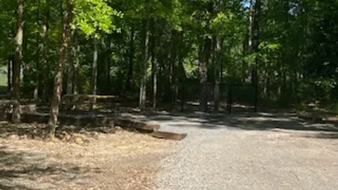 Waterfront Deluxe RV Site with Fenced in Pet Area — image 2 of 4
