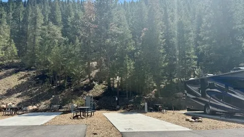 Short Back-In RV Site — image 2 of 6