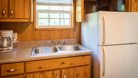 Comfort Cottage — image 2 of 12