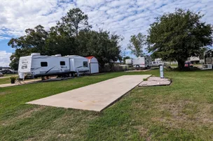 Elm Creek RV Park – photo 5