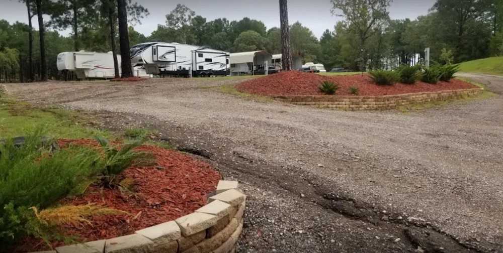 Whippletree RV Resort - Photo 3