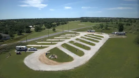 Full Hook Up RV Site — image 2 of 4