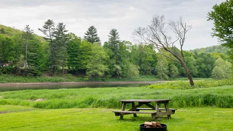 Waterview Minisink Base Group Tent — image 1 of 3