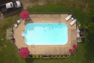 Red Arrow Resort – photo 4