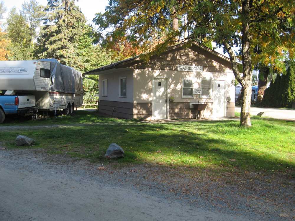 Riverside RV & Camping - Photo 5