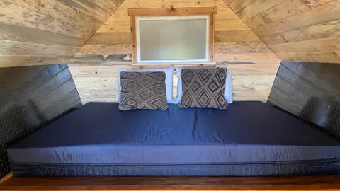 Fireside Pod — image 2 of 5