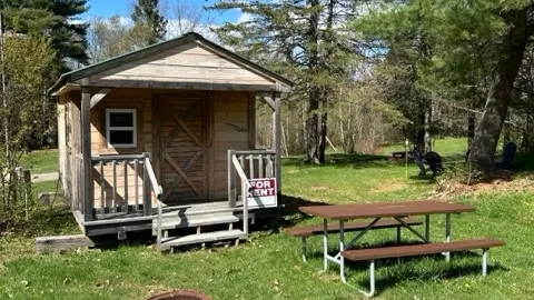 Cabin N23 — image 2 of 5