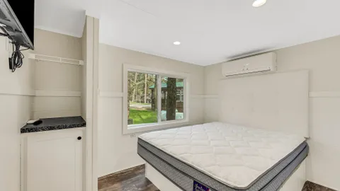 Elite Premium Cabin 2 Bedroom w/Loft — image 2 of 9