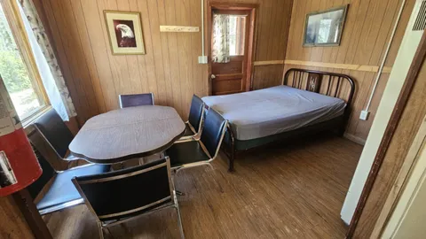 Cabin 12 (Sleeps 7) — image 11 of 11