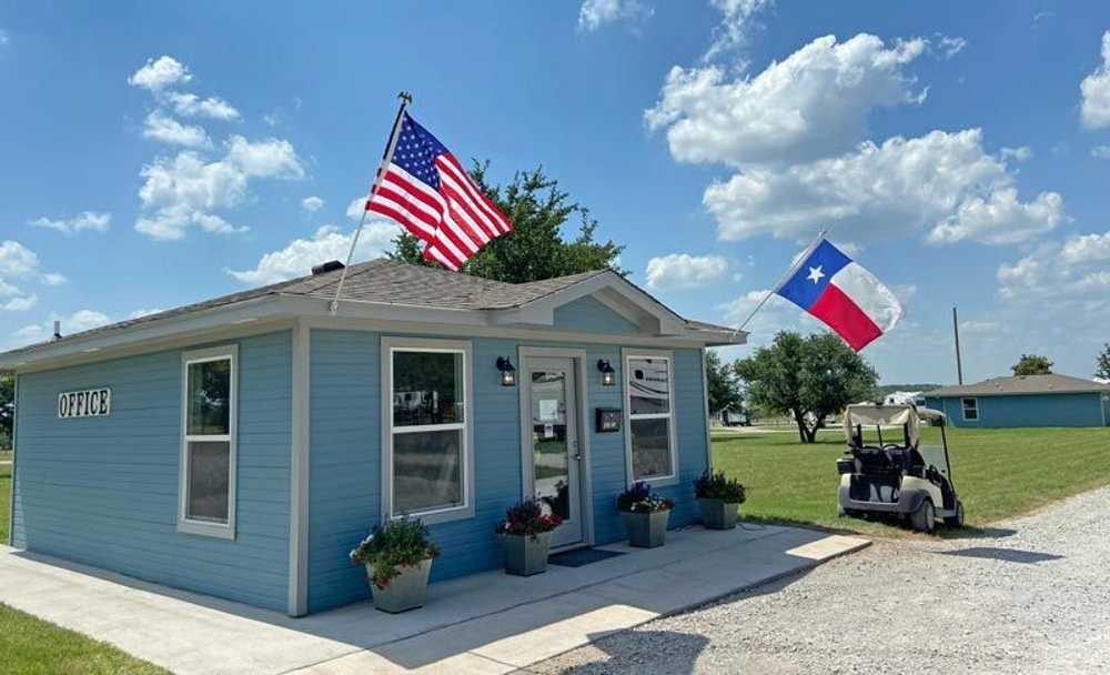 Wandering Oaks RV Park - Eastland, TX - Photo 2