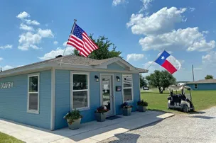 Wandering Oaks RV Park – photo 2