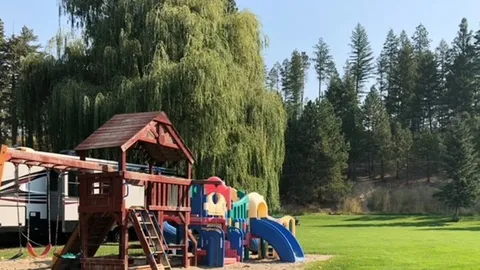 Waterfront South Nightly RV Sites — image 2 of 8