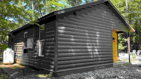 Beaver Den Lake House — image 1 of 11