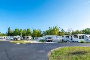 Holiday Village RV Park – photo 5
