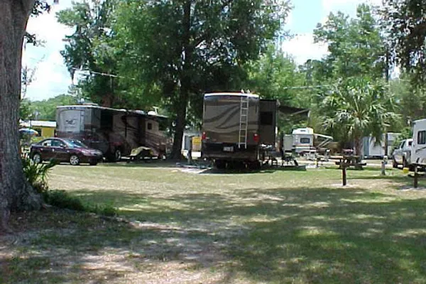Shady Banks RV Resort – photo 1