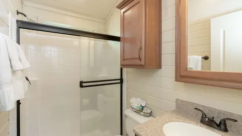 Premium 2 Bedroom Cottage — image 2 of 11