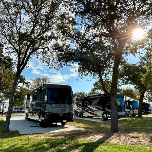 Austonia RV Resort, Del Valle, Texas campground