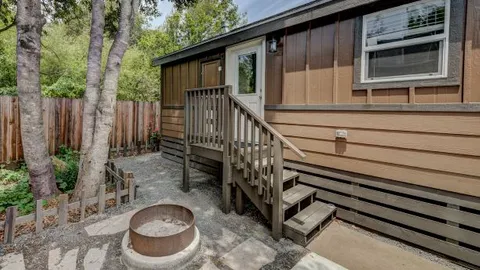 Cottage (7 max) — image 1 of 10