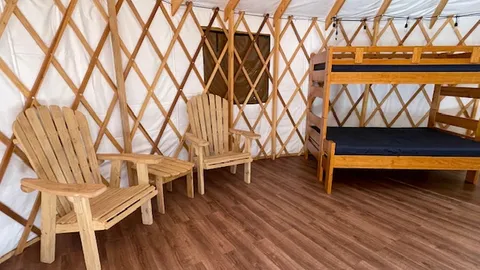 Yurt 24 foot — image 2 of 5