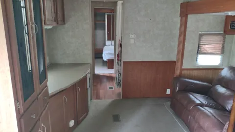 Camper Rental Shower House Site 19 — image 4 of 4
