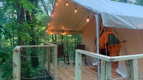 Skilak Glamping tent — image 1 of 9