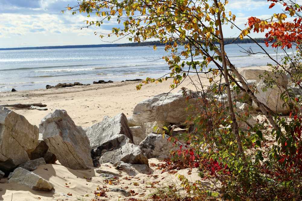 Manistique Lakeshore Campground - Photo 3