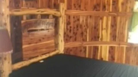 Cabin 8 — image 5 of 5