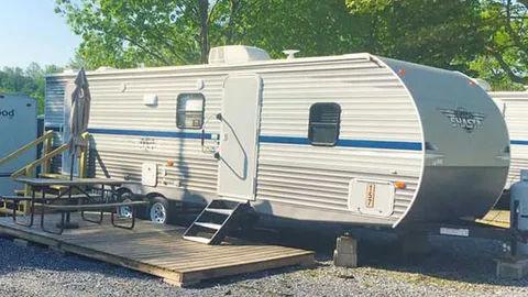 Prime RV Rental — image 1 of 8