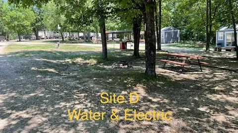 Tent or Pop-up 20/30 W/E — image 5 of 5