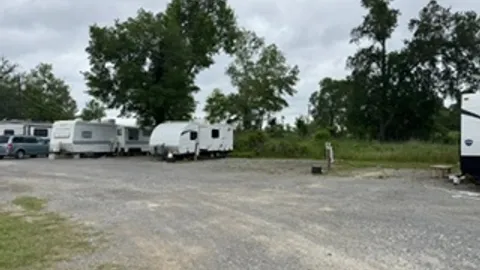 30/50 Amp XL Premium Back-In RV Site — image 8 of 8