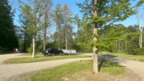 30/50amp FHU Pull Through RV Site — image 2 of 3
