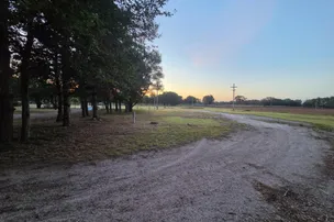 Forest Oaks RV Park – photo 2