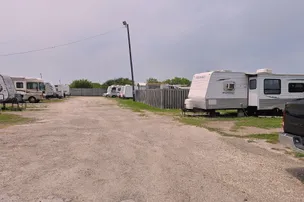 Corpus Christi Boardwalk RV Park – photo 3