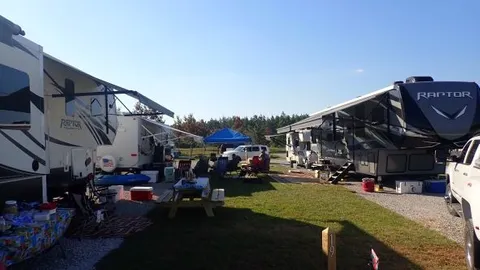 Buddy Pull Through RV Site — image 1 of 1
