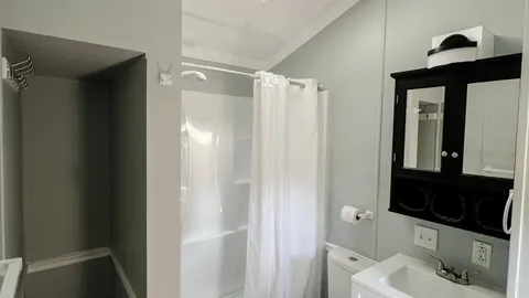 Ocean Villa — image 2 of 3