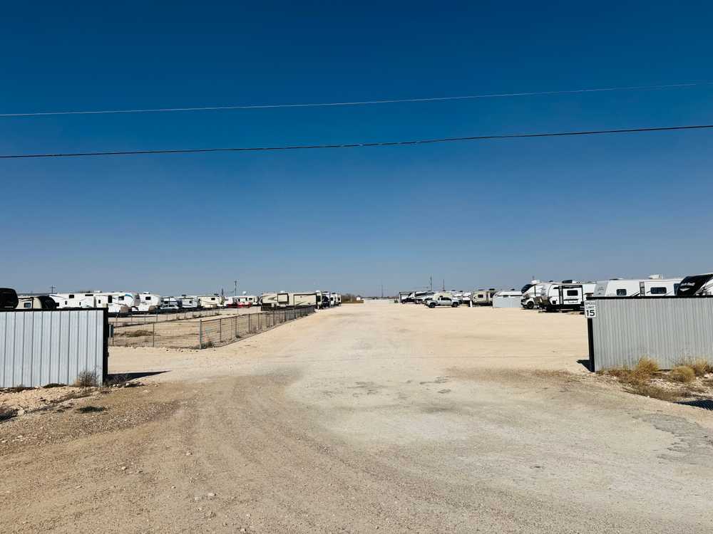 Lantern RV Park, Seminole, Texas - Main Photo