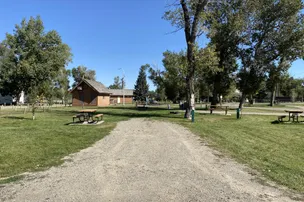 Lee Creek Campground – photo 4