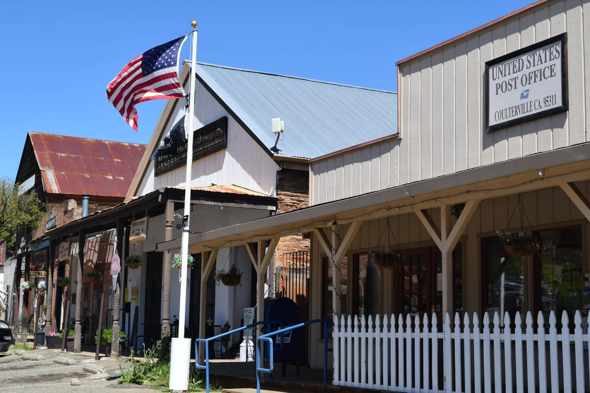 Horseshoe Bend Campground and Recreation Area - Coulterville
