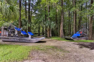 The Cove Pub Campground – photo 3