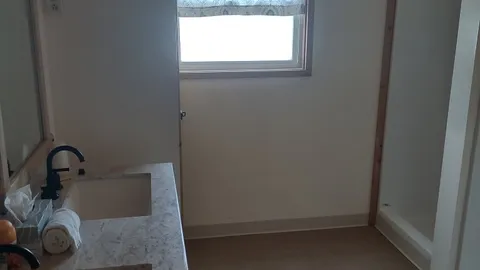Chalet 2 Upstairs — image 2 of 4
