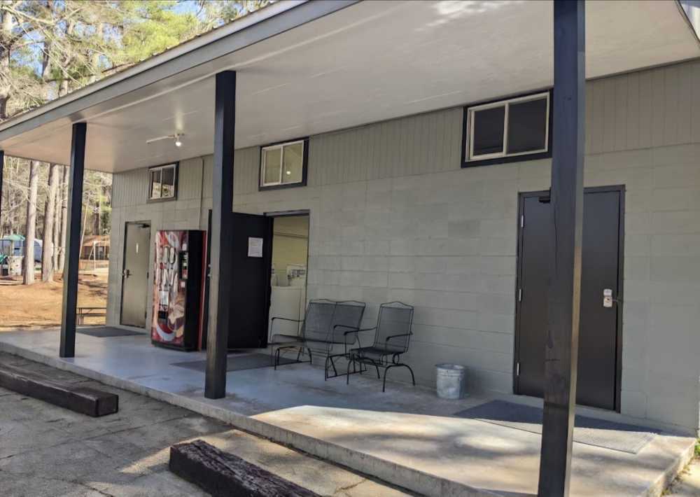 Sleepy Hollow RV Park, Laurel, Mississippi - Main Photo