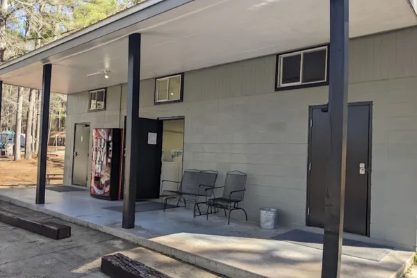 Sleepy Hollow RV Park – photo 1