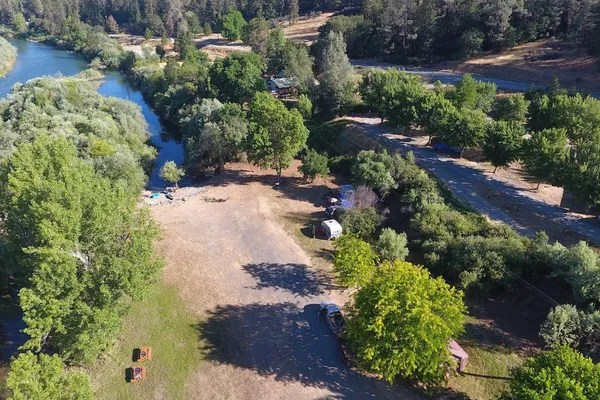 Flux River Resort – photo 1