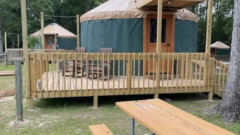 Yurt — image 1 of 10