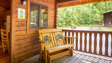 Luxury Cabin — image 2 of 16