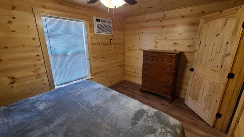 CABIN:  King Bed, Bath and LOFT — image 2 of 10